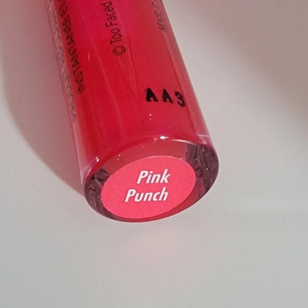 Too Faced Lip Injection Extreme Shade Pink Punch New